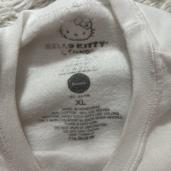 Hello Kitty sweatshirt - Picture 2 of 2